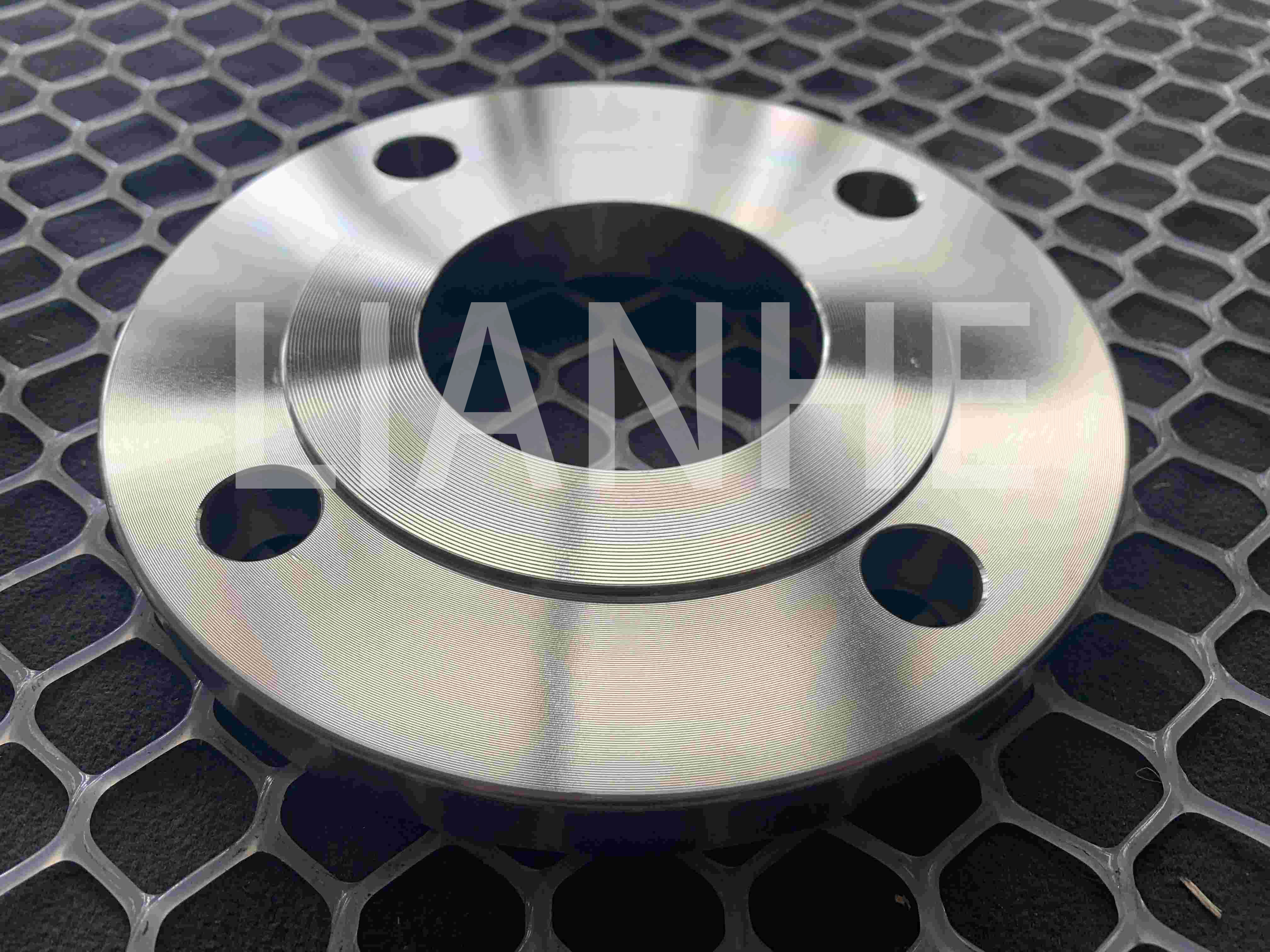 How Stainless flange plates enhance safety in chemical processing